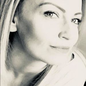 Meet your Posher, Marta